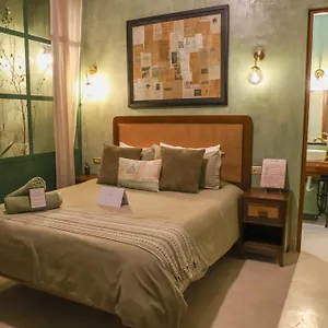 https://kuka-y-letras.hotelsmerida.org